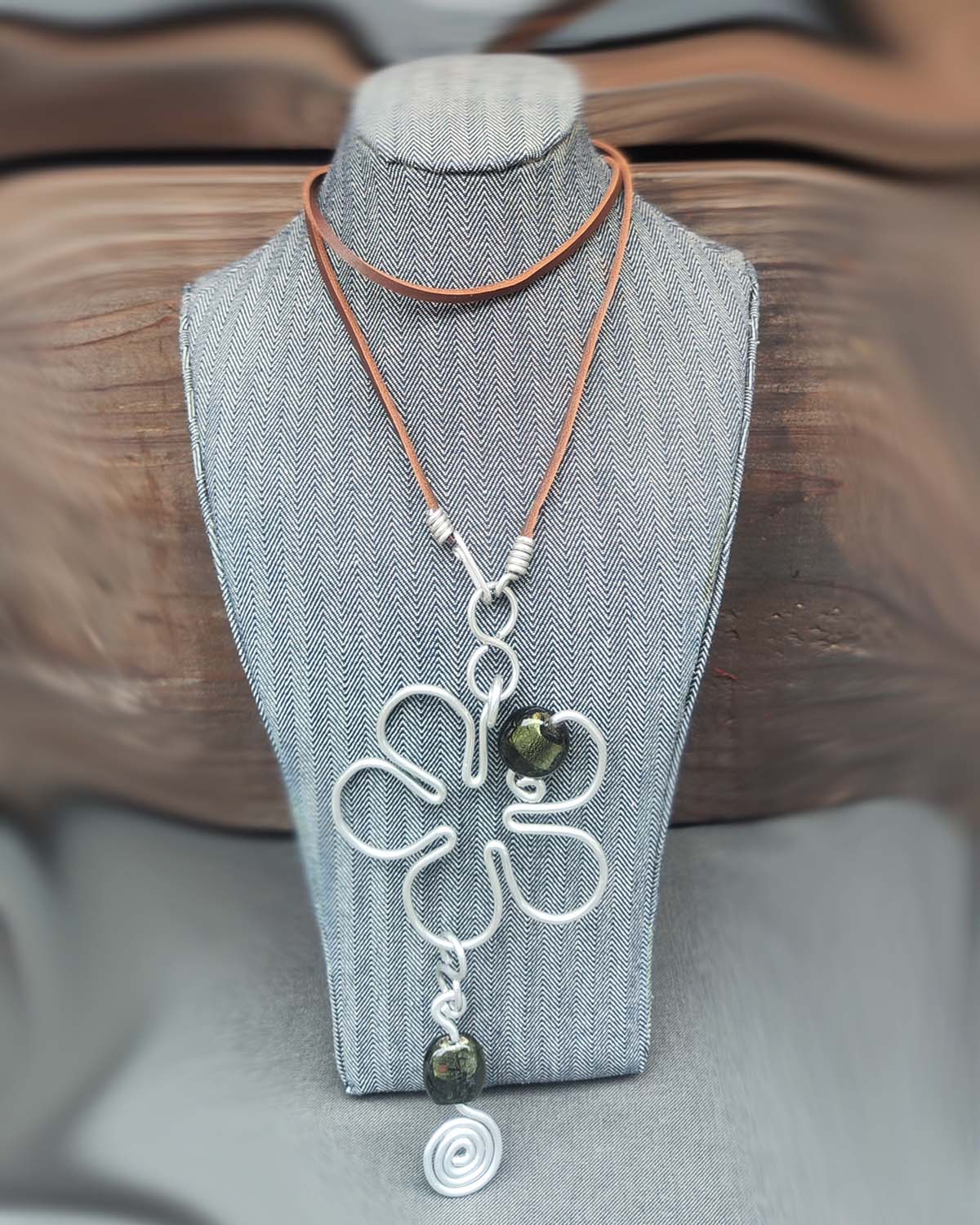 Flower necklace